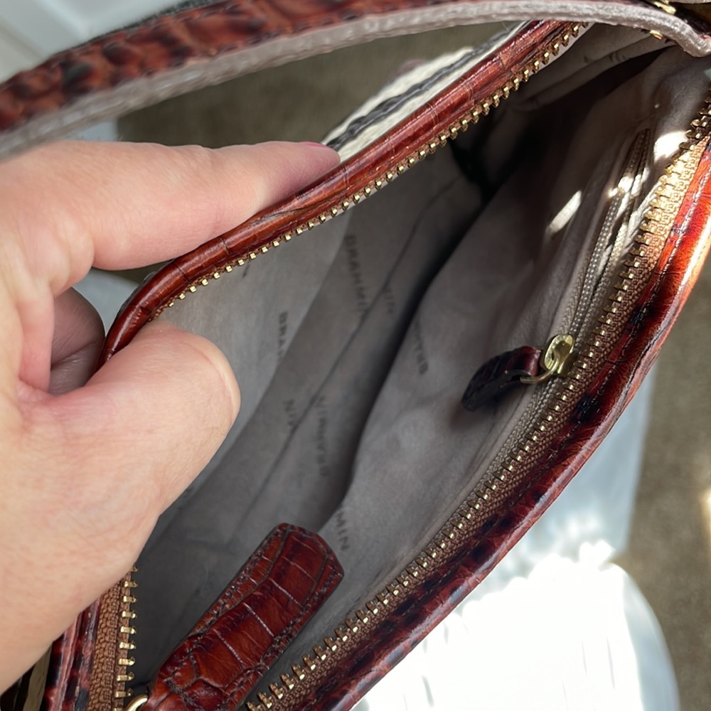 Brahmin Bag - Picture 4 of 9